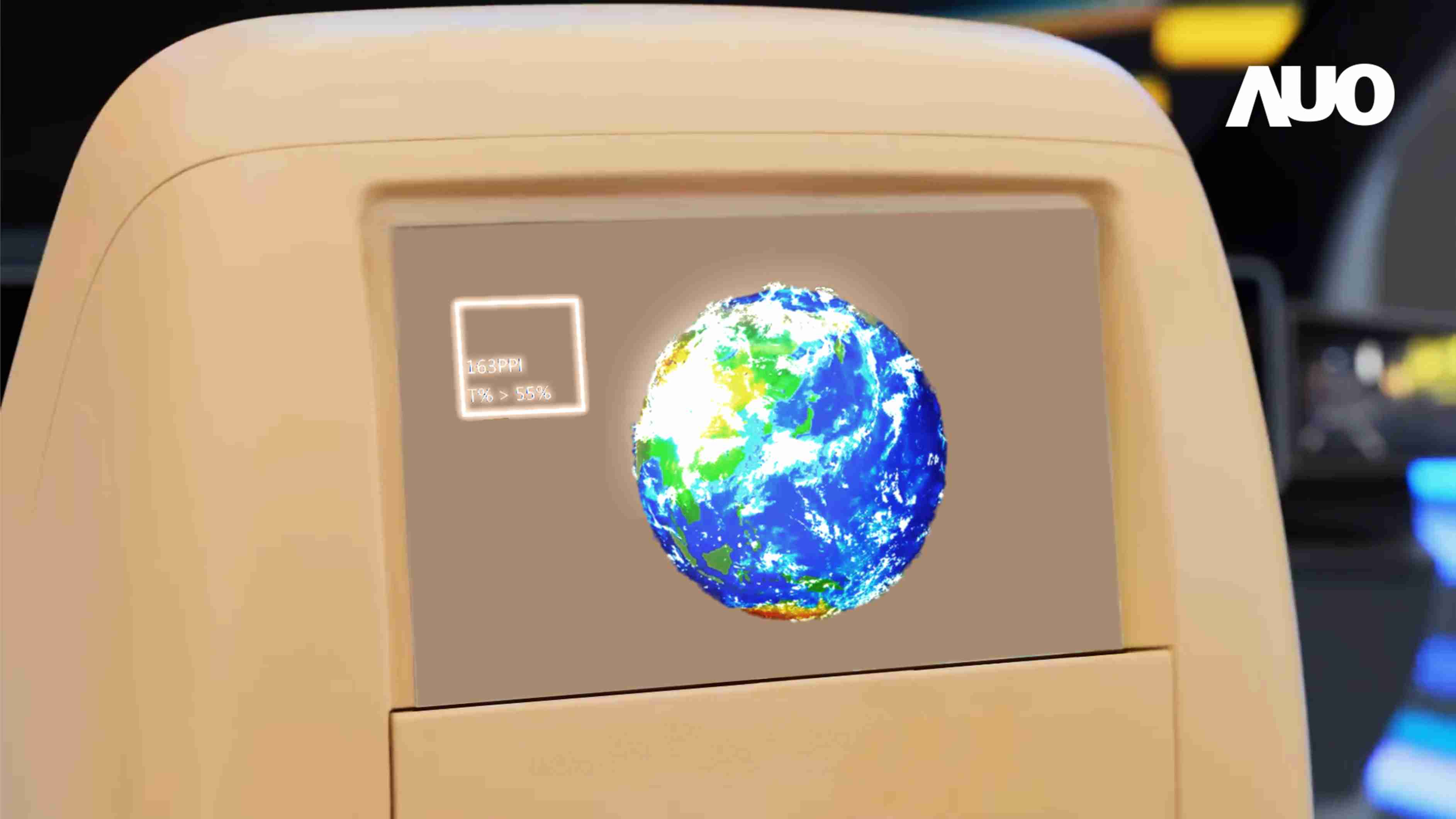 优游UB8突破设计与制程挑战，，，，推出全球最高分辨率163ppi的13.5吋透明Micro LED面板，，，并积极布局智能车市场，，，，以期拓展透明显示应用的可能性